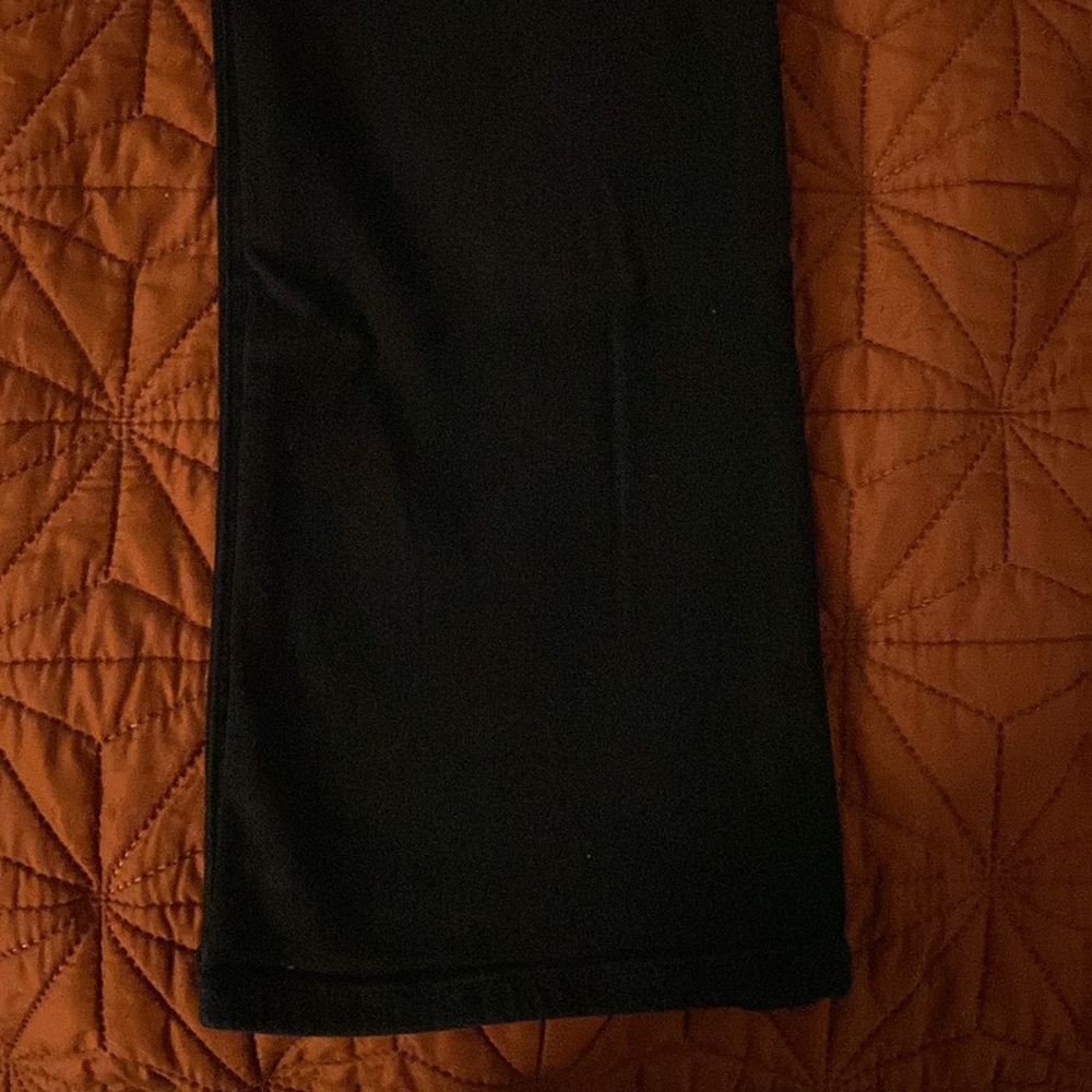 Flared Black Mid Rise jeans - Picture 3 of 4